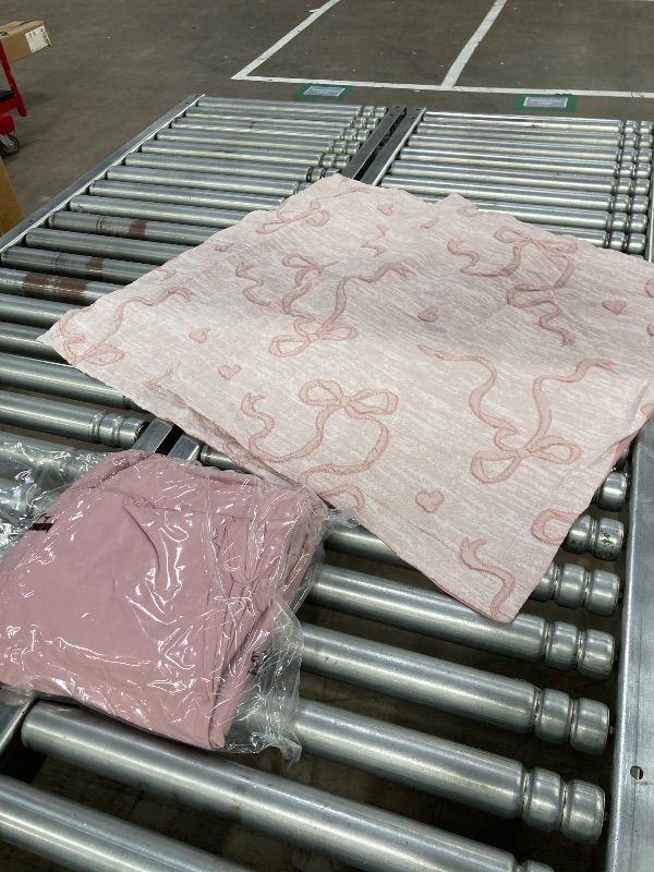 Photo 1 of ***MISSING PIECES -SELLING AS IS*** Geniospin for Girls- 2 Pieces Bowknot Jacquard Full Bedding Sets with Sheets, Pillowcases & Shams, All Season Kids Set ***COMFORTER NOT INCLUDED***