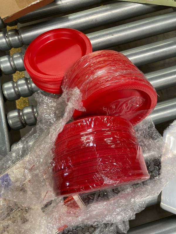 Photo 1 of ***OPEN BOX -SOME MISSING SELLING AS IS -SEE ALL PHOTOS*** Mimorou 400 Pcs Red Plates 6 Inch Red Round Disposable for All Occasions Cake Plates Bulk for Special Events Wedding Birthday Travel Appetizer Party Supplies