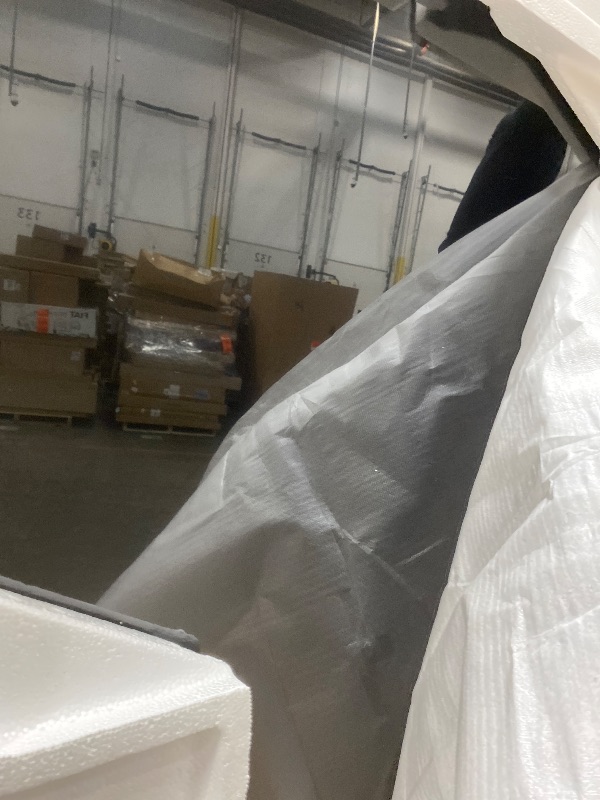 Photo 1 of ****** NO RETURTN *****NO REFUND****** Samsung 85-Inch Class Crystal UHD U8000F 4K Smart TV (2025 Model) Endless Free Content, Crystal Processor 4K, MetalStream Design, Knox Security, Alexa Built-in