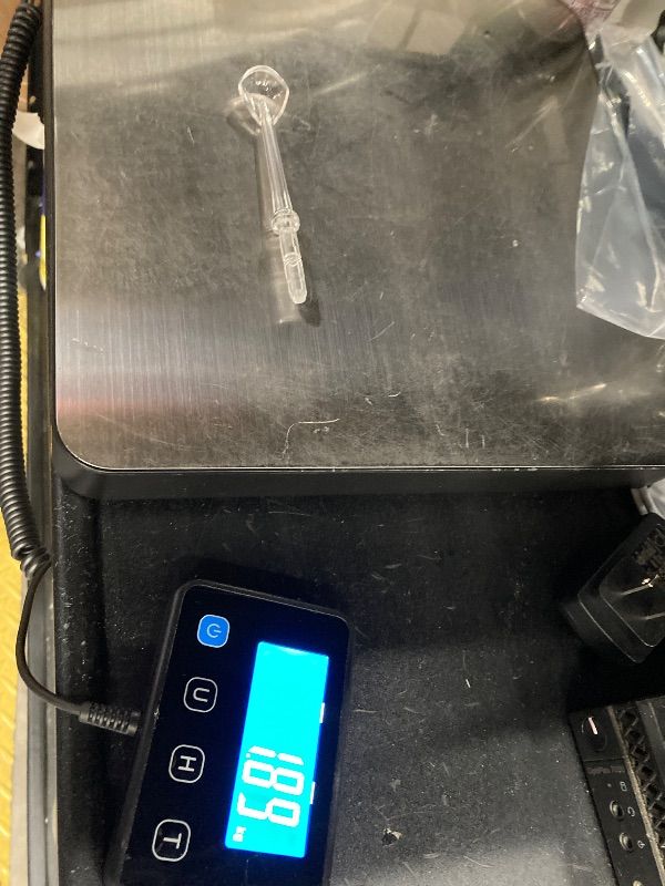 Photo 1 of **HAS SCRATCHES**KUAIVO Shipping Scale, 440lb/0.35oz High Accurate Digital Postal Scale with Hold/Tare Function, Shipping Scale for Small Business, Packages, Luggage, Home Use, Battery & Charging Cable Include