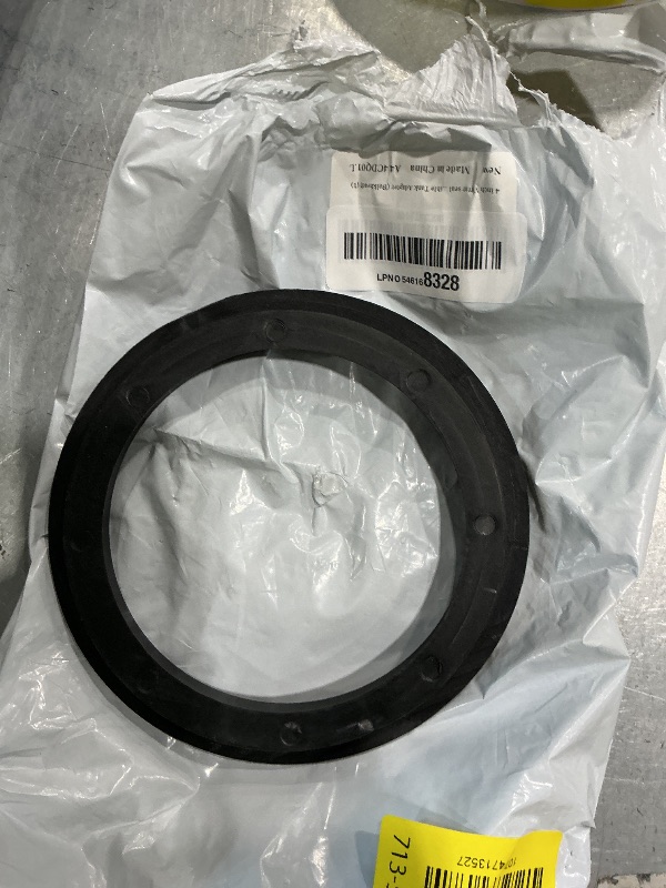 Photo 1 of 1 Pack 4" Vsttar Flexible Tank Adapter (Bulkhead), Flexible Pipe-to-Tank Seal - Tank Adapter