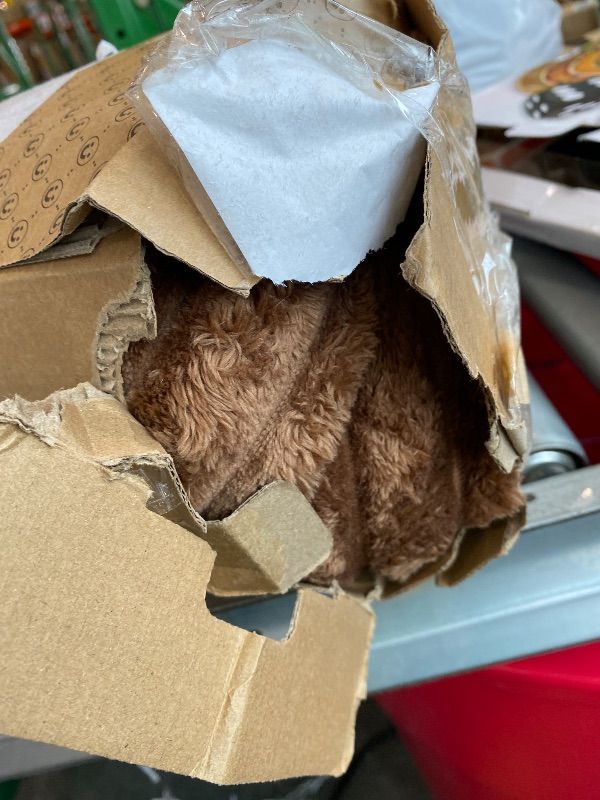 Photo 1 of **USED - MINOR DAMAGE**
Bedsure GentleSoft Brown Full Blanket for Bed - Cozy Soft Blankets for Women, Cute Small Fleece Throws for Girls, Birthday Gifts for Women Decor Gifts for Mom, 84x90 Inches