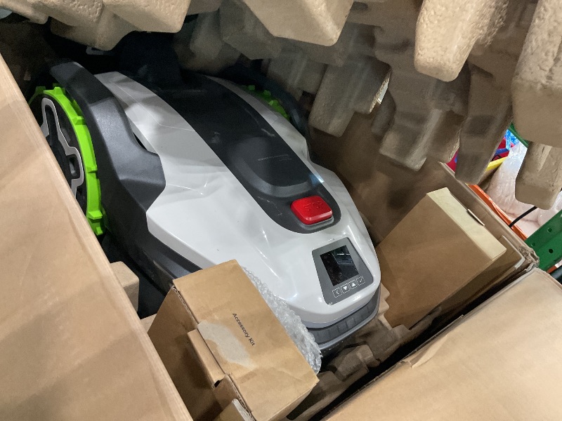 Photo 1 of ****DEFECTIVE NOT CUTTING AT 1 INCH****Greenworks C20Z Wire-Free Robotic Lawn Mower, up to 1/2 Acre, RTKVision Navigation, 24-Degree Slope Climbing, Smart Obstacle Avoidance, App Control with Electric Height Adjustment