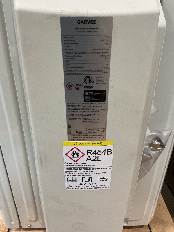 Photo 1 of *PARTIAL SET - See Clerk Photos*
35000 BTU Mini Split Air Conditioner and Heating System, Quad Zone 4 × 9000 BTU Ductless Split AC Unit with Wifi, Alexa Control, Pre-Charged Condenser & Heat Pump, Ultra-Quiet, 208-230V, 19 SEER2