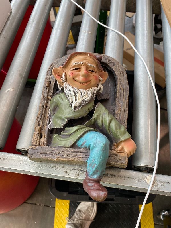 Photo 1 of [HEAVY DAMAGE] Bits and Pieces Elf Out the Window Yard Decorations Outdoor Tree Faces, 12 Inch Tree Hugger Whimsical Yard Decor, Elf, Fairy, Gnome Garden Decorations, Fun Garden Art