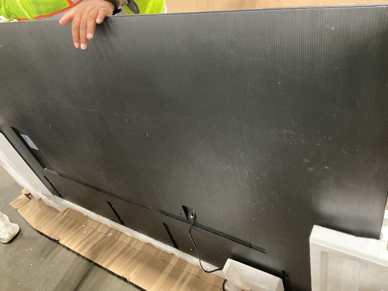 Photo 1 of *MISSING PARTS - Missing Remote**
Samsung 85-Inch Class QLED Q8F 4K UHD Smart TV (2025 Model) Q4 AI Processor, 100% Color Volume with Quantum Dot, AirSlim Design, Endless Free Content, Samsung Vision AI, Alexa Built-in