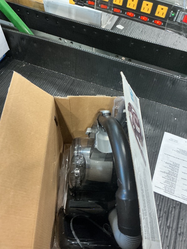 Photo 1 of [DOES NOT CHARGE] BLACK+DECKER dustbuster FLEX Cordless Handheld Vacuum, Home, Pet and Car Vacuum (BDH2020FL)