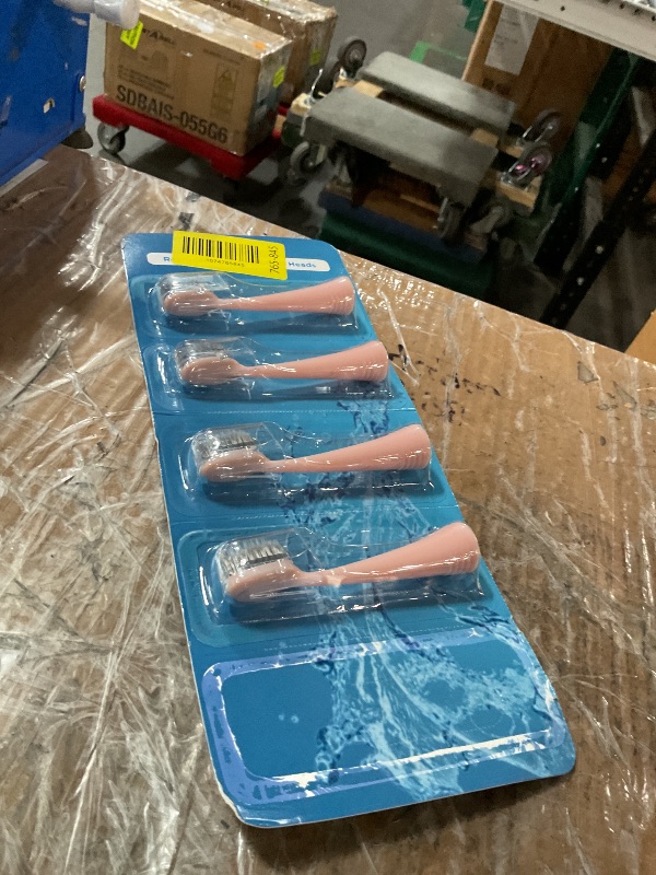 Photo 1 of ***MISSING ONE PART***Replacement Brush Heads for Burst Original & Pro Sonic Electic Toothbrushes, 5 Count with Travel Covers, Rose Gold for Adults