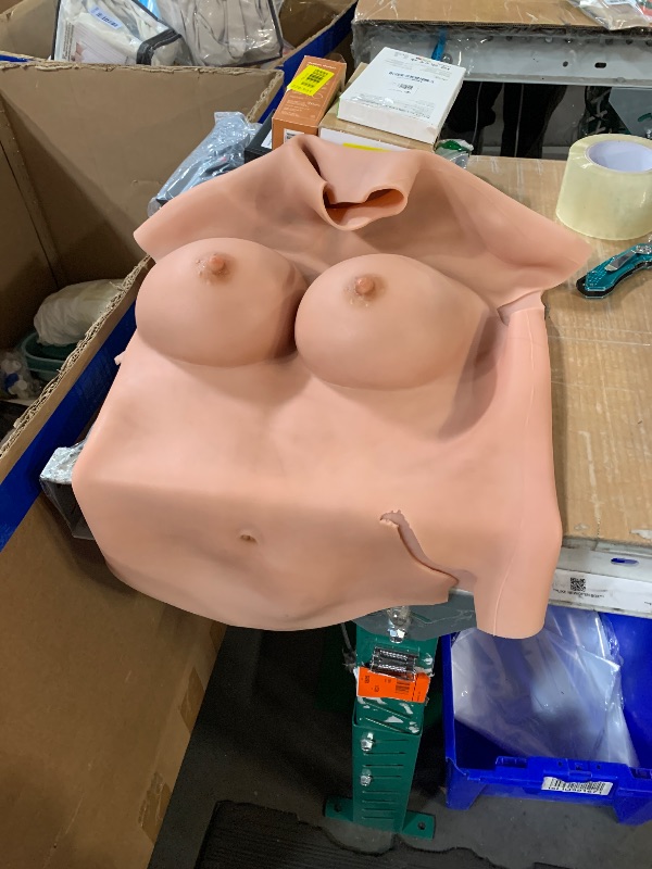 Photo 1 of ***Minor Tears throughout body***
***STOCK IMAGE FOR REFERENCE***
LCUPPON Half Body Silicone Breastplate 7a Grade Silicone Breast Forms Body Half (Ivory, E)