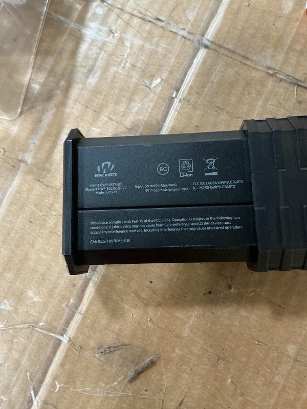 Photo 1 of ** very dirty **
WALKER'S Silencer 2.0 Rechargeable Wireless Electronic Sound Suppression Hearing Enhancement & Protection Earbuds for Shooting & Hunting, Includes USB Charging Dock