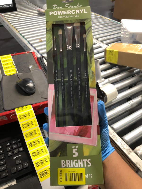 Photo 1 of ***FACTORY SEALED*** Creative Mark Pro-Stroke Powercryl Acrylic Paint Brushes - Brights Value Set of 5, Synthetic Paint Brushes for Artists, Seamless Nickel-Plated Ferrules, Matte Black Wooden Handle, Soft-Touch Grip