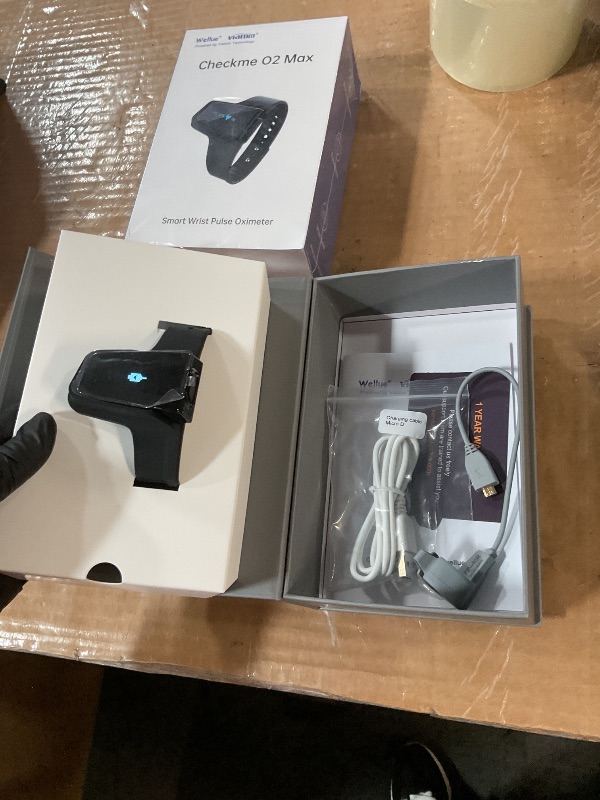 Photo 1 of ***LIKE NEW/OPEN BOX***
Wellue O2 Pulse Oximeter with Smart Reminder | Blood Oxygen Saturation Monitor for SpO2 and Heart Rate Tracking Continuously, Bluetooth Finger Ring with Free APP &PC Report, Style 1