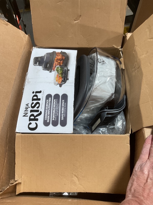 Photo 1 of ***FOR PARTS ONLY HAS DAMAGED (BROKEN PIECES)*** Ninja Crispi 4 in 1 Glass Air Fryer, 450°F, Non Toxic, 4QT and 6 Cup Containers with Lids, Dishwasher Safe, Cyberspace Gray, 1 Count, FN101GY