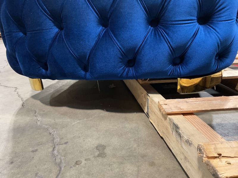 Photo 1 of ** dirt from transport and leg is dented. Missing two pillows**Mid Century Luxury Chesterfield style Velvet Living Room Couch in Navy Blue Couch,Fabric Sofa,Upholstered  Sofa ,Large Sofa with Square Arms for Living Room Office,Peacock Blue