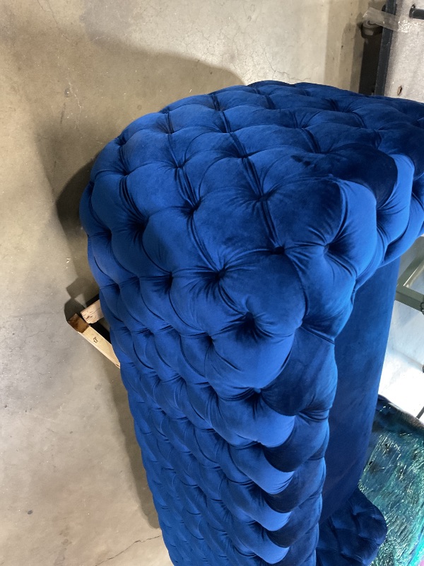 Photo 1 of ** dirt from transport and leg is dented. Missing two pillows**Mid Century Luxury Chesterfield style Velvet Living Room Couch in Navy Blue Couch,Fabric Sofa,Upholstered  Sofa ,Large Sofa with Square Arms for Living Room Office,Peacock Blue