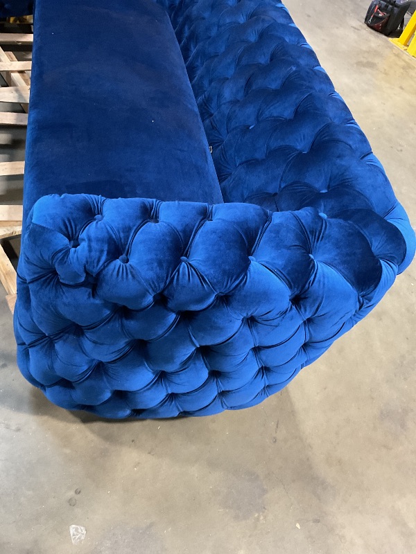 Photo 1 of ** dirt from transport and leg is dented. Missing two pillows**Mid Century Luxury Chesterfield style Velvet Living Room Couch in Navy Blue Couch,Fabric Sofa,Upholstered  Sofa ,Large Sofa with Square Arms for Living Room Office,Peacock Blue
