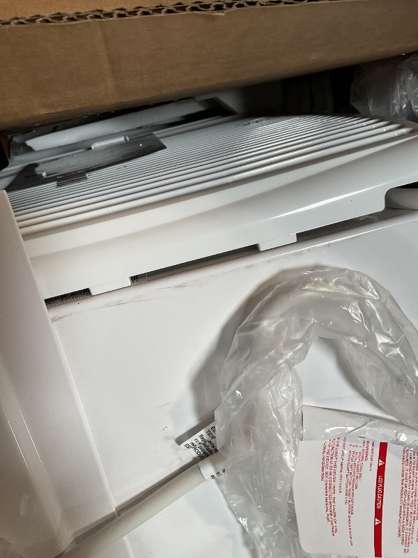 Photo 1 of ** scrapes from transport**Keystone 10,000 BTU Slider Window Air Conditioner and Dehumidifier, 115V Air Conditioner Window Unit for Bedroom, Living Room, and Small-Medium Sized Rooms up to 450 Sq.Ft, 4-Way Air Direction Control