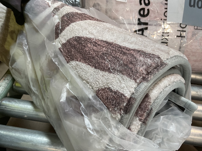 Photo 1 of ** dirt from transport **Addison Rugs Mayfield AMF1042 Brown 3' x 5' Indoor Premium Machine Washable Rug, Silky Soft, Easy Clean, Non Shedding, Bedroom, Living Room, Dining Room, Kitchen Rug