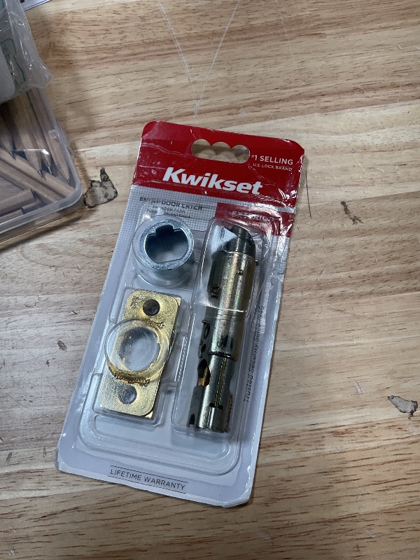 Photo 1 of **MISSING ASSEMBLY PIECES*** Kwikset 82247-15 Adjustable Radius Deadlatch Brass Finish