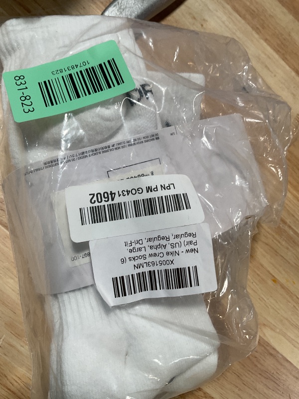 Photo 1 of **3 pairs only**Nike Crew Socks (6 Pair) (US, Alpha, Large, Regular, Regular, Dri-Fit White)