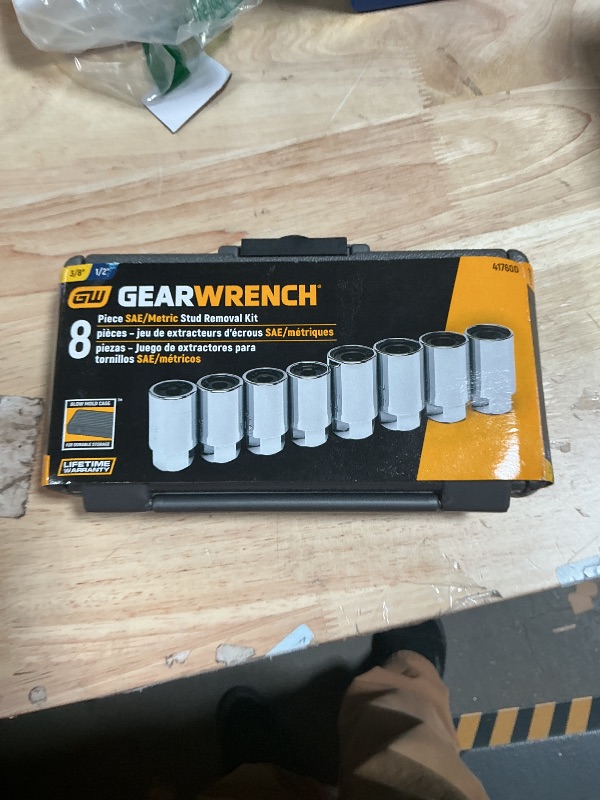 Photo 1 of ***FOR PARTS HAS BROKEN/ HEAVILY DAMAGED PIECES*** GEARWRENCH 8 Piece Stud Removal Set | SAE & Metric | 41760D