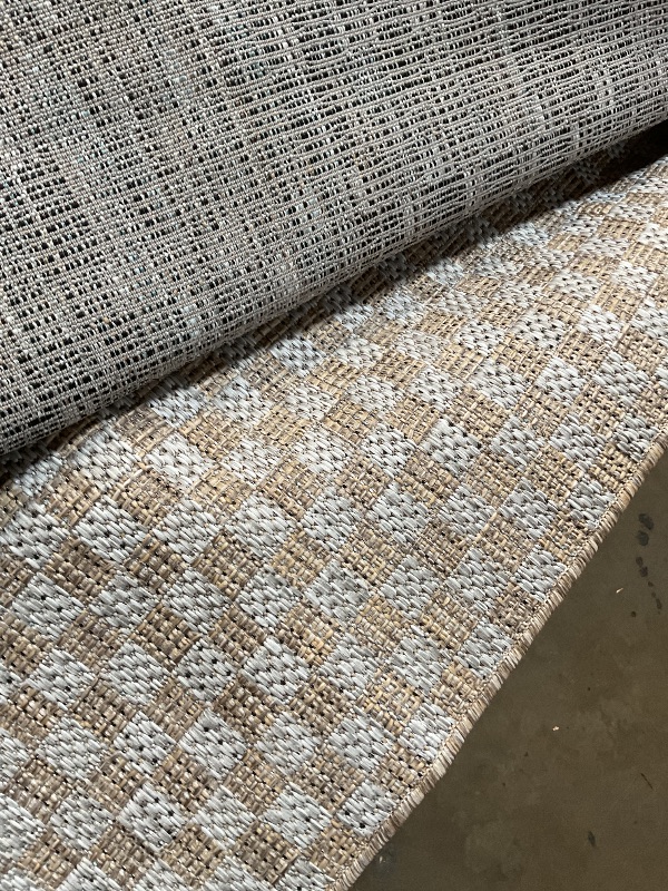 Photo 1 of ** dirt from transportLoloi Amber Lewis Topanga Collection TOP-02 Natural/Silver 7'-10" x 10' Indoor/Outdoor Area Rug