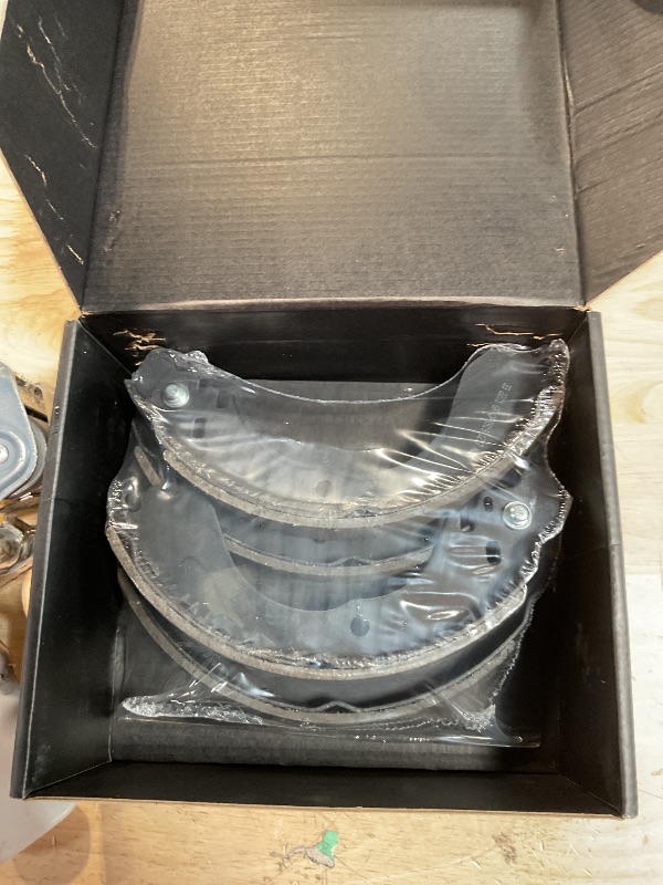 Photo 1 of ***MISSING FRONT BRAKE PADS*** EXPPOWER Replacement for Front Ceramic Brake Pads + Rear Shoes for 2007-2012 Nissan Cube Sentra Versa modles