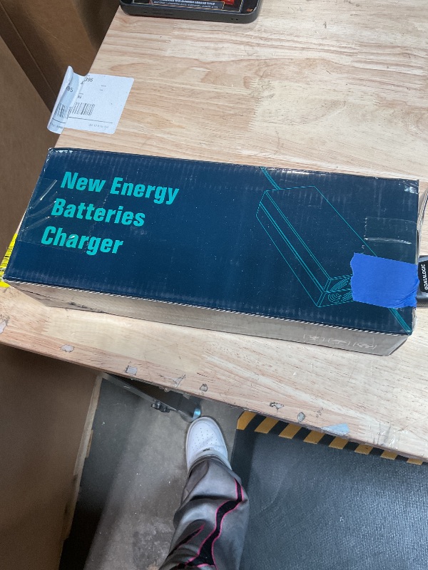 Photo 1 of **UNTESTED POSSIBLY FOR PARTS*** 48V 10A LiFePO4 Charger 58.4V Fast Charge Overvolt Protect
