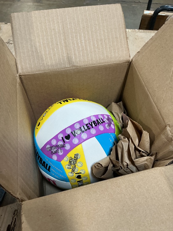 Photo 1 of *** DIFFERENT DESIGN REFERTO PHOTO*** Molten FIVB Approved Elite Beach Volleyball
