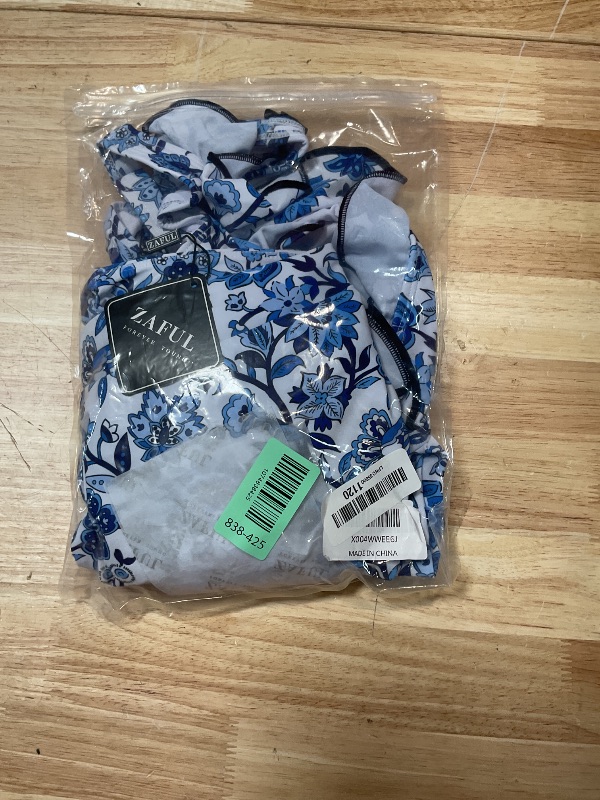 Photo 1 of ***MISSING BOTTOM*** ZAFUL Women's Tankini Swimsuits V-Neck Ruffles Full Coverage Bathing Suit Swim Tank Top with Skirt 0-2Blue M