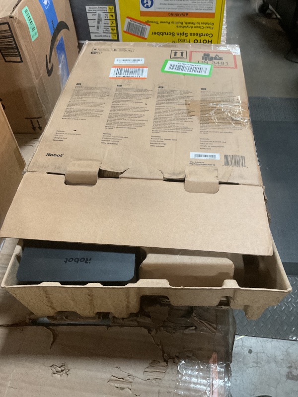 Photo 1 of ***UNTESTED*******PARTS ONLY***NON FUNCTIONAL*** iRobot Roomba Vac Robot Vacuum (Q0120) - Easy to use, Power-Lifting Suction, Multi-Surface Cleaning, Smart Navigation Cleans in Neat Rows, Self-Charging, Alexa