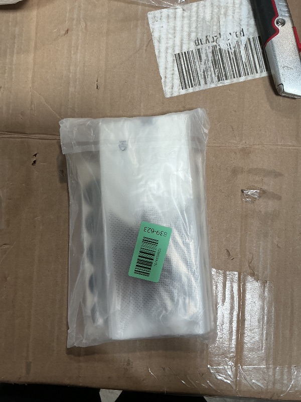 Photo 1 of (200Pcs)100pcs Translucent Plastic Bags/Bakery Bags with 100pcs Hand made Stickers for Cookie Cake Chocolate Candy Snack Wrapping Good for Bakery Party Supplies