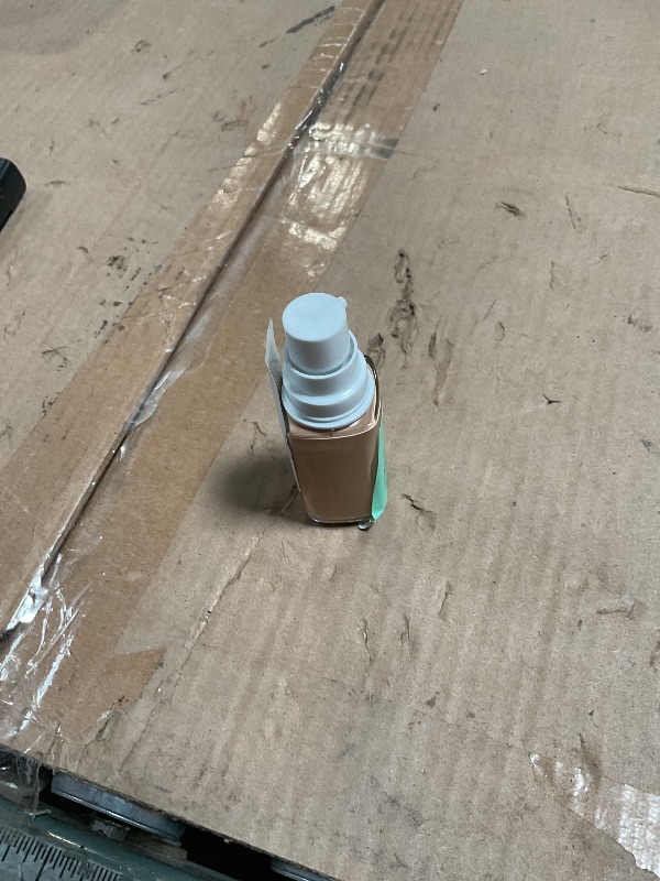Photo 1 of ***MISSING CAP***L'Oreal Paris True Match Super-Blendable Foundation, Medium Coverage Liquid Foundation Makeup, N4, Light Medium, 1 Fl Oz