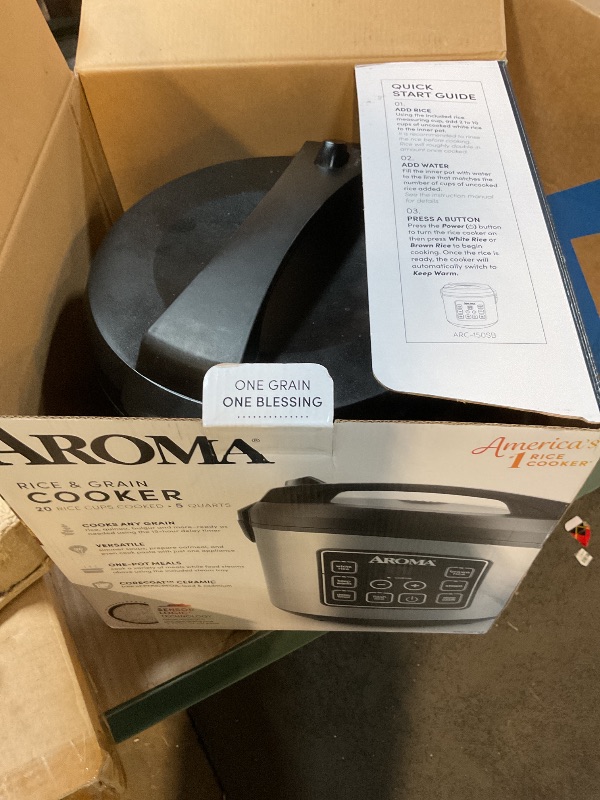 Photo 1 of ***USED***Aroma Housewares 20 Cup Cooked (10 cup uncooked) Digital Rice Cooker, Slow Cooker, Food Steamer, SS Exterior (ARC-150SB),Black