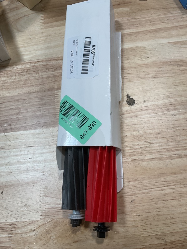 Photo 1 of 1 Set Main Brush Replacement for Roborock S8/ S8+/ S8 Pro Ultra/ S8 MaxV Ultra/ S8 Max Ultra/ Q5 Pro/ Q5 Pro+/ Q5 Max+/ Q8 Max/ Q8 Max+/ Qrevo Master/Qrevo Slim Vacuum Roller Brush Parts