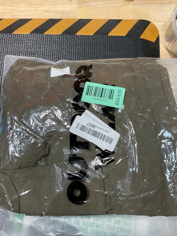 Photo 1 of ***DAMAGED ZIPPER*** 
JOMLUN Boy’s Scout Pants Convertible Hiking Quick Dry Zip Off Pants Outdoor Climbing Casual Trouser Kids Youth Cargo Pants Army Green