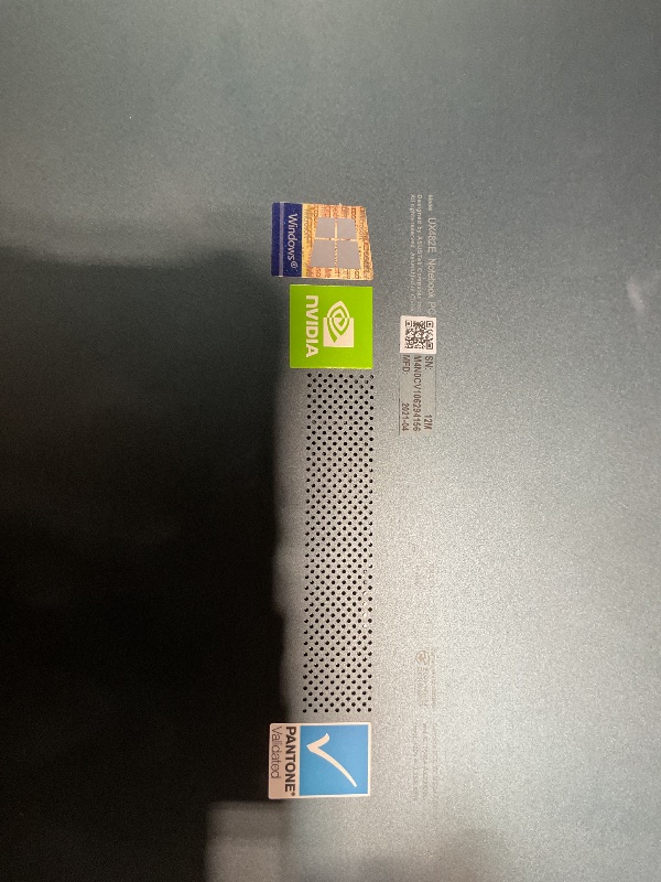 Photo 1 of *FOR PARTS ONLY/ DOES NOT POWER ON* ASUS ZenBook Duo 14 UX482 14” FHD NanoEdge Touch Display, Intel Core i7-1165G7 CPU, NVIDIA GeForce MX450, 32GB RAM, 1TB SSD, Innovative ScreenPad Plus, Windows 10 Pro, Celestial Blue, UX482EG-XS77T laptop does not work.