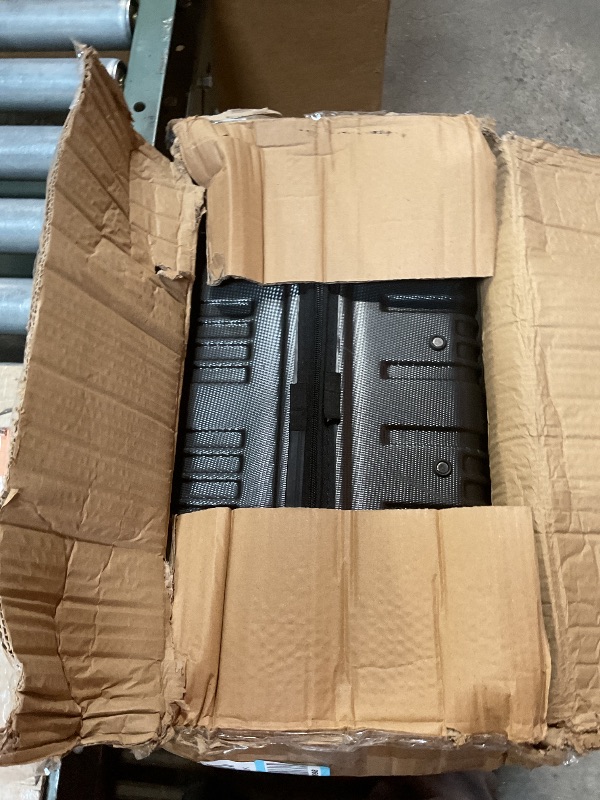 Photo 1 of ***USED/DAMAGED***
Kenneth Cole REACTION Out of Bounds Lightweight Hardshell 4-Wheel Spinner Luggage, Charcoal, 28-Inch Checked