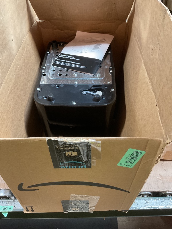 Photo 1 of ***USED***DUMOS Countertop Ice Maker with Handle, 26lbs/24H Portable Ice Machine, 9 Bullet Ice Cubes Ready in 6 Mins, Self-Cleaning, Quiet Compact Ice Maker for Home, Kitchen, RV, Camping, Black