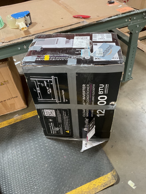 Photo 1 of ***RECOMENDED FOR PARTS/ DOESN'T BLOW COLD AIR / AIR STAYS HOT**** GE Profile ClearView Inverter Window Air Conditioner Unit, 12,200 BTU, Energy Efficient Cooling up to 550 sq ft., Ultra Quiet, SMART Home Capable, Includes Remote, White