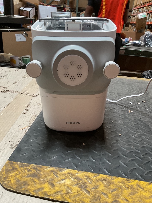 Photo 1 of ***DOESN'T SIT STURDY WITH CRACK ON THE BASE*** Philips 7000 Series Pasta Maker, ProExtrude Technology 150W, 8 discs, Perfect Mixing Technology, Prepare up to 8 Portions, HomeID App, White, (HR2660/03)