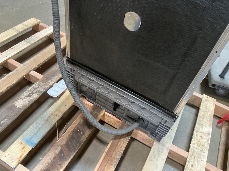 Photo 1 of ***LEAKS*** NO POWER CORD CAN’T TEST, MINOR DENTS AND SCRATCHES****Honeywell 24 Inch Dishwasher with 12 Place settings, 7 Washing Cycles, Stainless Steel and Plastic Tub, UL/Energy Star- Stainless Steel