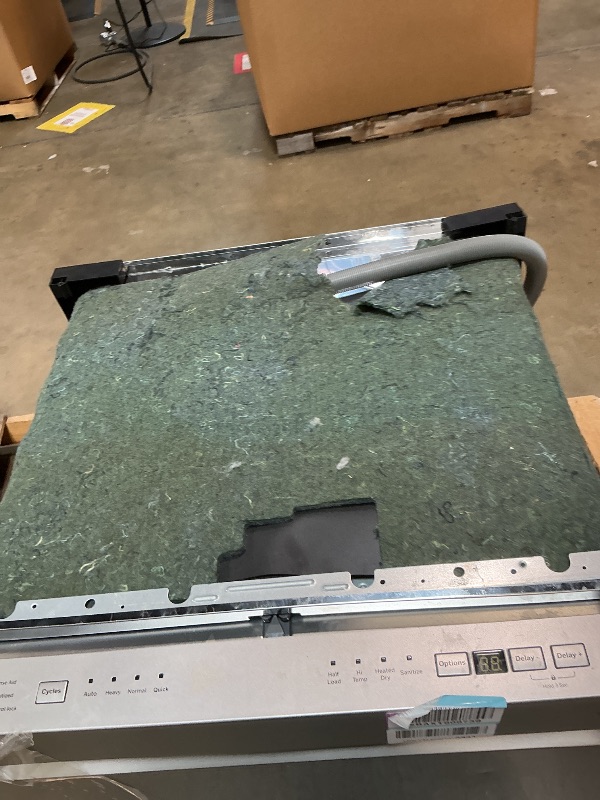 Photo 1 of ***LEAKS*** NO POWER CORD CAN’T TEST, MINOR DENTS AND SCRATCHES****Honeywell 24 Inch Dishwasher with 12 Place settings, 7 Washing Cycles, Stainless Steel and Plastic Tub, UL/Energy Star- Stainless Steel