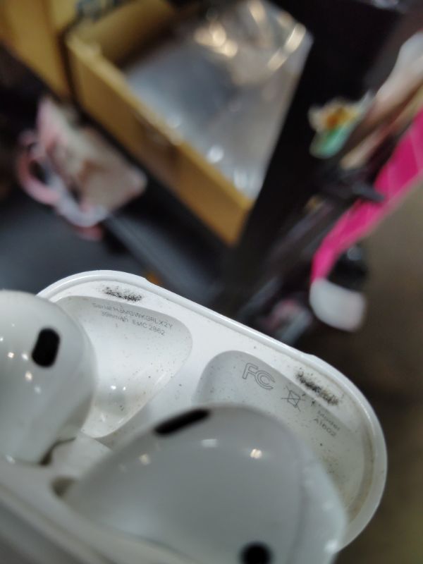 Photo 1 of ***FOR PARTS ONLY/ EXTREMELY DIRTY/ NON-FUNCTIONAL*** Apple AirPods Pro 3 Wireless Earbuds, Active Noise Cancellation, Live Translation, Heart Rate Sensing, Hearing Aid Feature, Bluetooth Headphones, Spatial Audio, High-Fidelity Sound, USB-C Charging