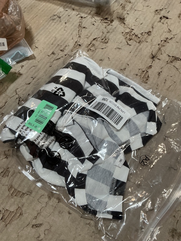 Photo 1 of ***RUNS SMALL**** WIHOLL Plus Size Spring Clothes for Women 2026 Blouses Dressy Casual Summer Tops Short Sleeve Tshirt Shirts 2XL Black White Stripe
