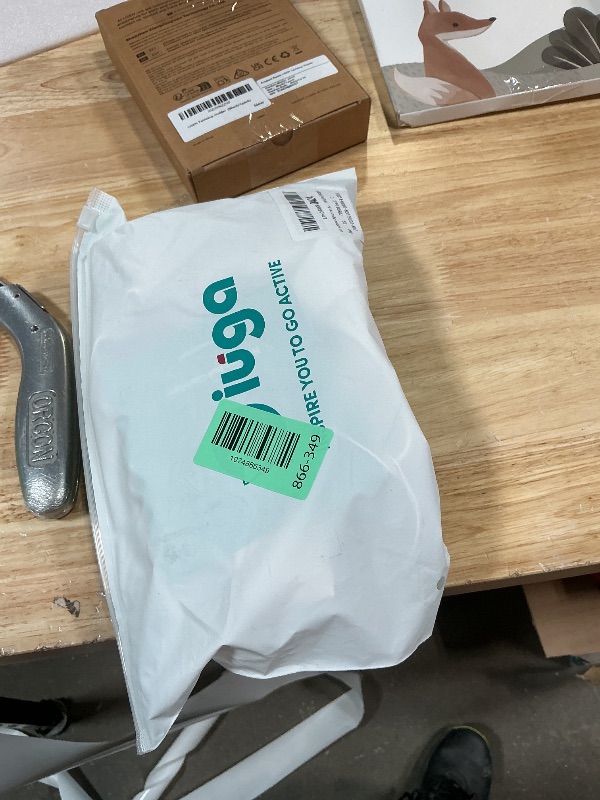 Photo 1 of **RUNS SMALL*** IUGA Sports Bras for Women High Support Large Bust High Impact Womens Sports Bras Strappy Padded Sports Bra White