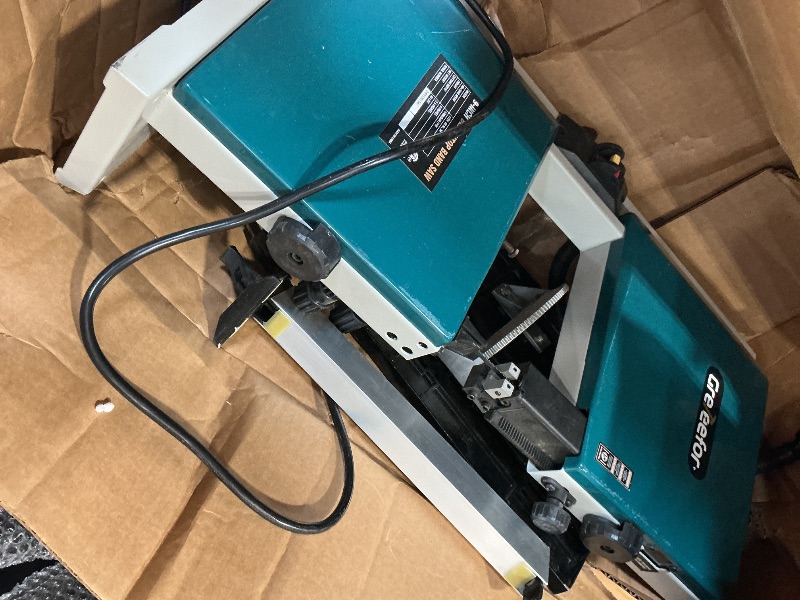 Photo 1 of 3Amp 9 Inch Benchtop Band Saw, 2-Speed?1700/2500FPM?with 360° Work Light, Miter Gauge & Rip fence, Steel Base, Band Saws for Woodworking
