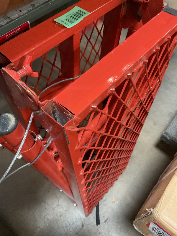 Photo 1 of ** missing one center bolt **LEADALLWAY Scaffolding Platform