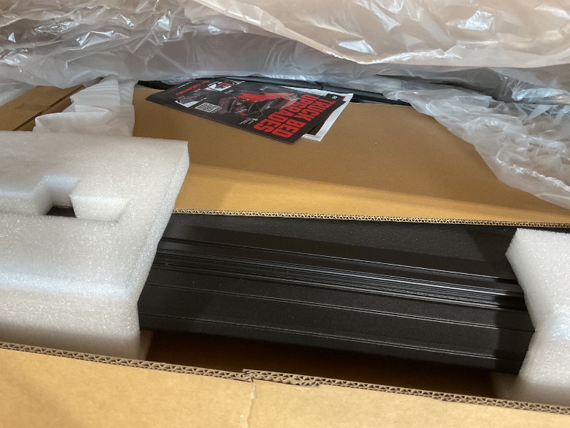 Photo 1 of ** missing both rails **Rough Country Hard Tri-Fold Flip Up Tonneau Cover for Chevy Silverado & GMC Sierra 1500 (2019-2026) – Flush Aluminum Bed Cover, Fits 5'10" Short Bed