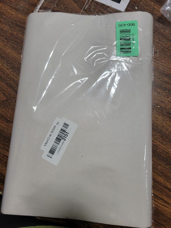 Photo 1 of 100 Sheets Packing Paper for Moving, Newsprint Paper for Packing Wrapping, Wrapping Paper for Packaging Glasses Dishes - Must Have Packing Supplies for Moving Box Filler(12 * 24in)